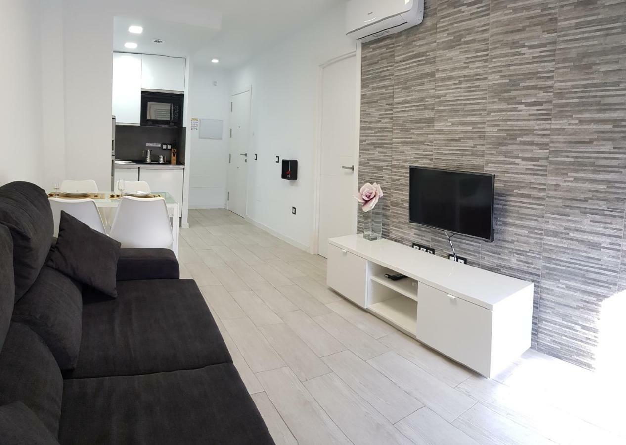 Malaga Alcolea Apartment Exterior photo