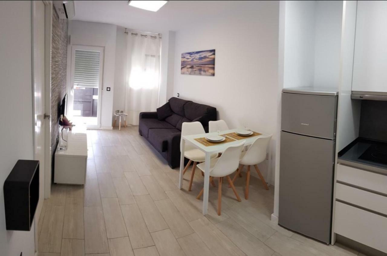 Malaga Alcolea Apartment Exterior photo